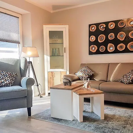 Apartamento Bernstein Mare Rose 5 *