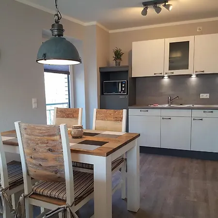 Bernstein Mare Rose 5