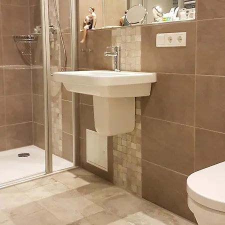 דירה Bernstein Mare Rose 5 *